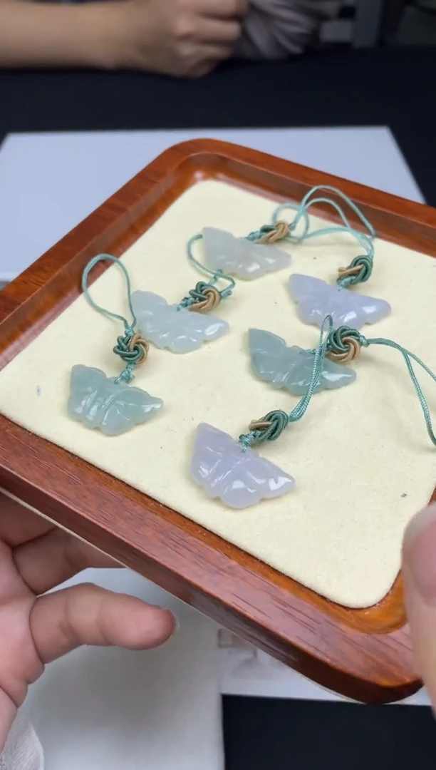 【闪购商品】定制翡翠未镶嵌-12HDJT0126093多样性发其一