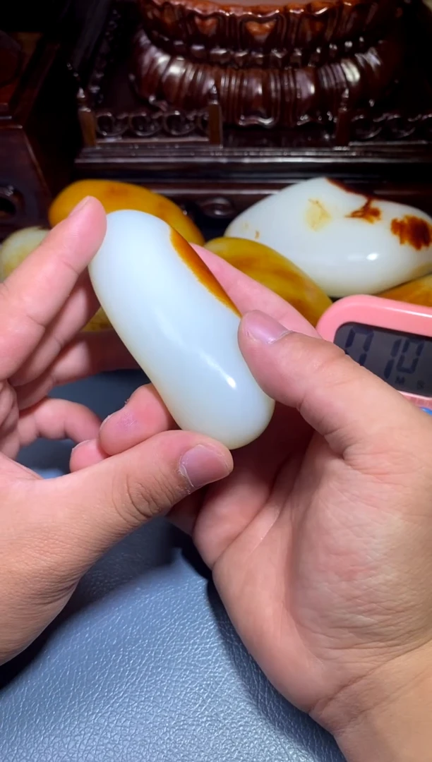 未镶嵌和田玉把件杭****，1
