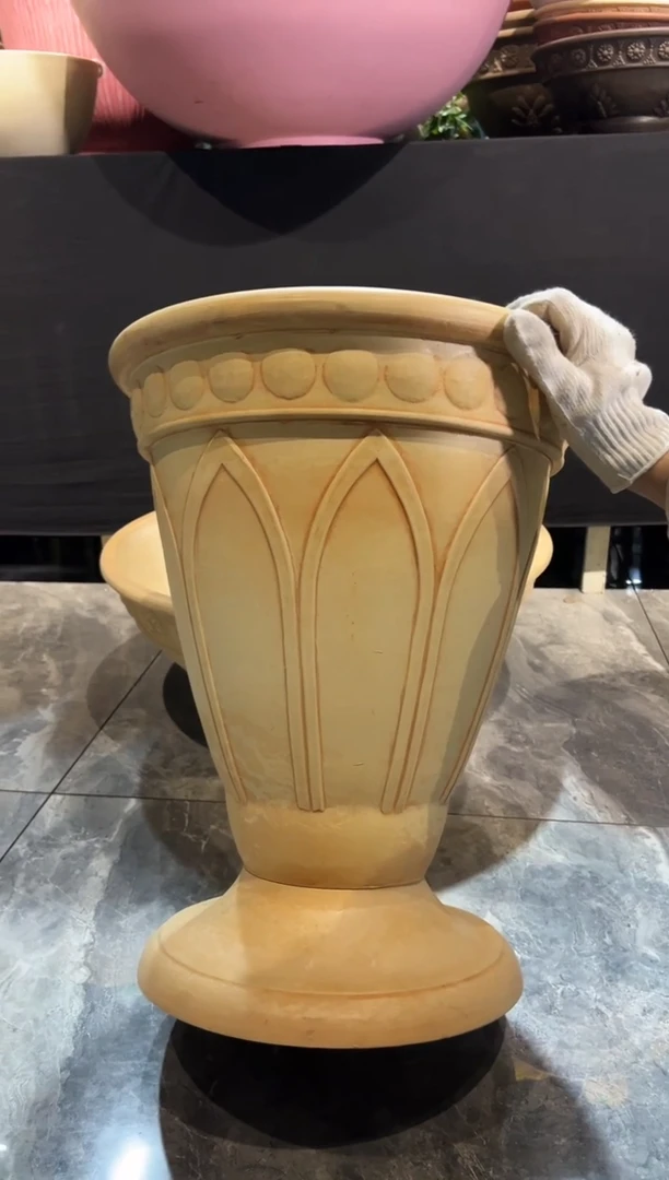 40*50/10H40/象牙色手工浮雕纹理强体冠军杯