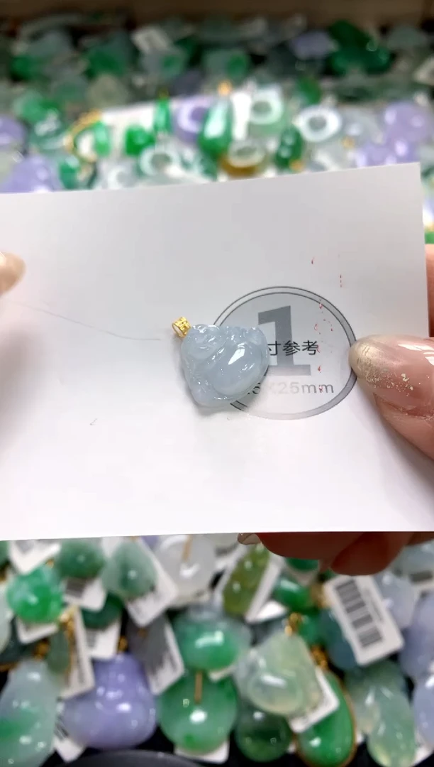 颈饰未镶嵌翡翠11111111