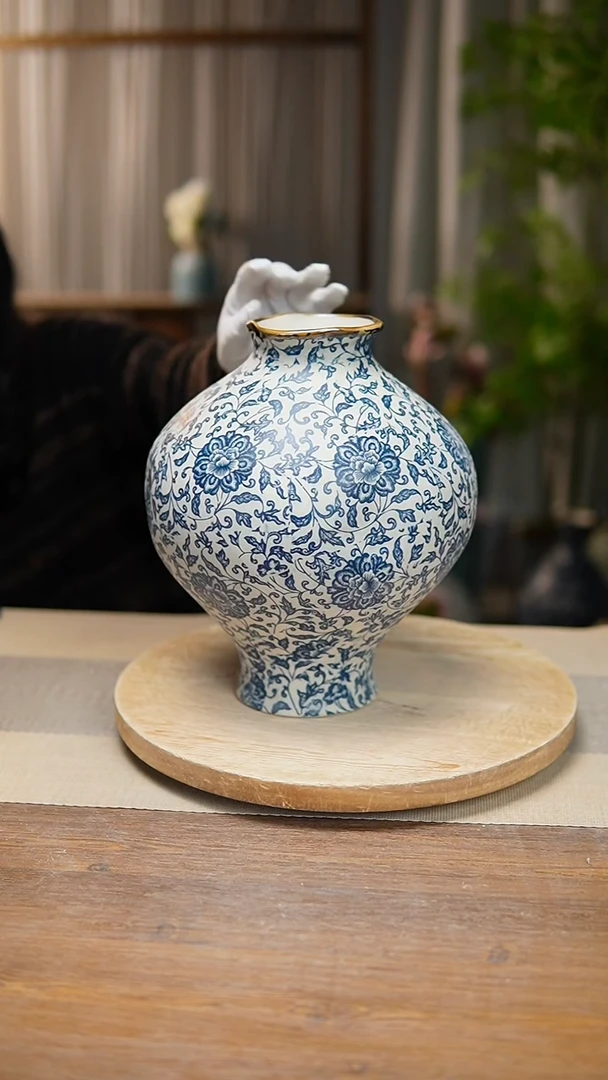 【闪购商品】陶瓷   花器青花瓷缠枝莲灯笼