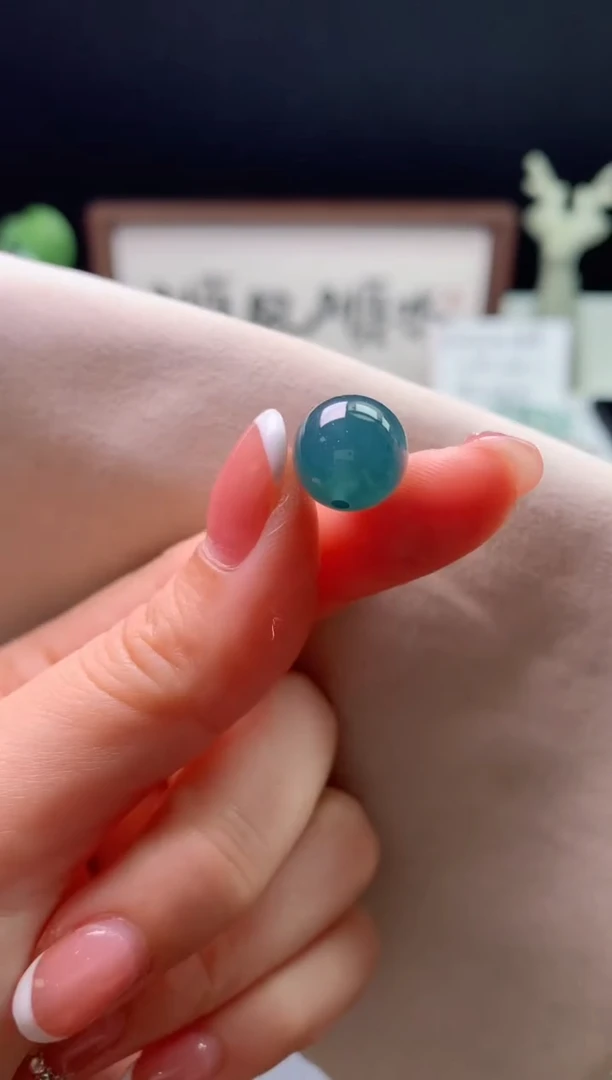 翡翠未镶嵌颈饰0918835390