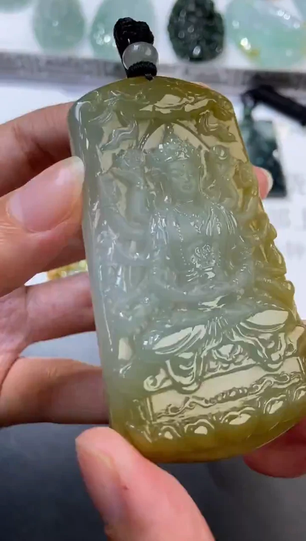 未镶嵌挂件翡翠379296     多人