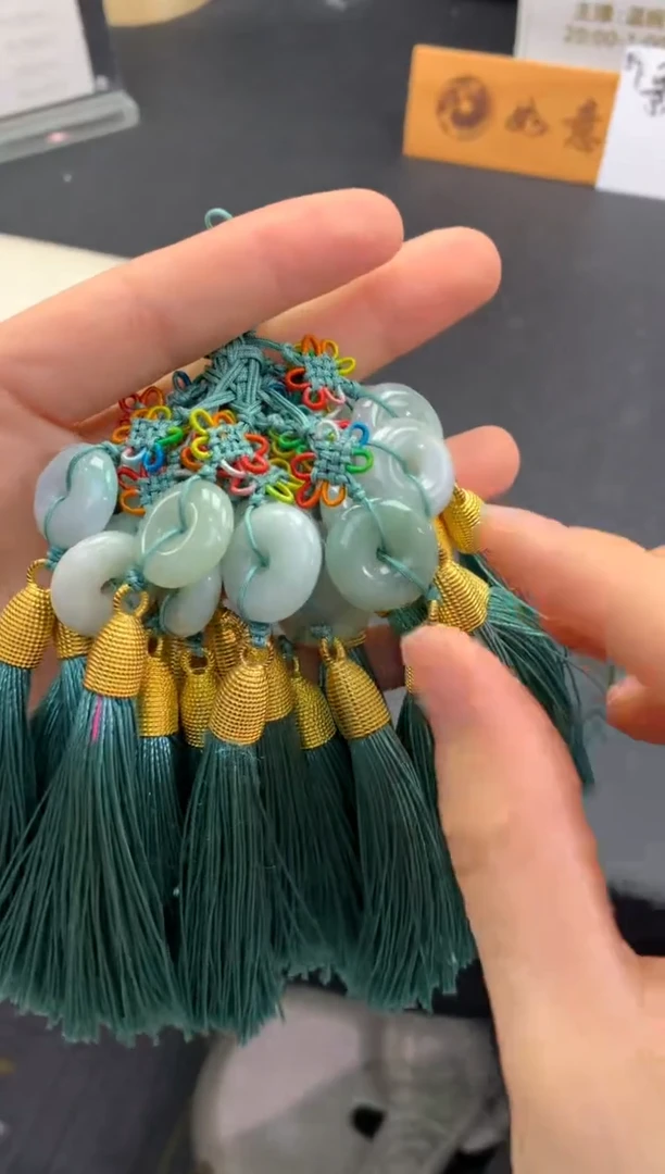 【闪购商品】翡翠颈饰未镶嵌FC413多样性发其一