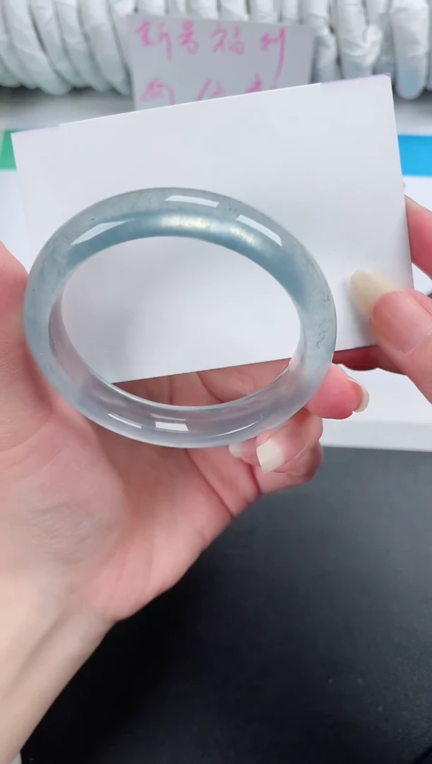 【闪购商品】石英质玉手镯未镶嵌116-57.5