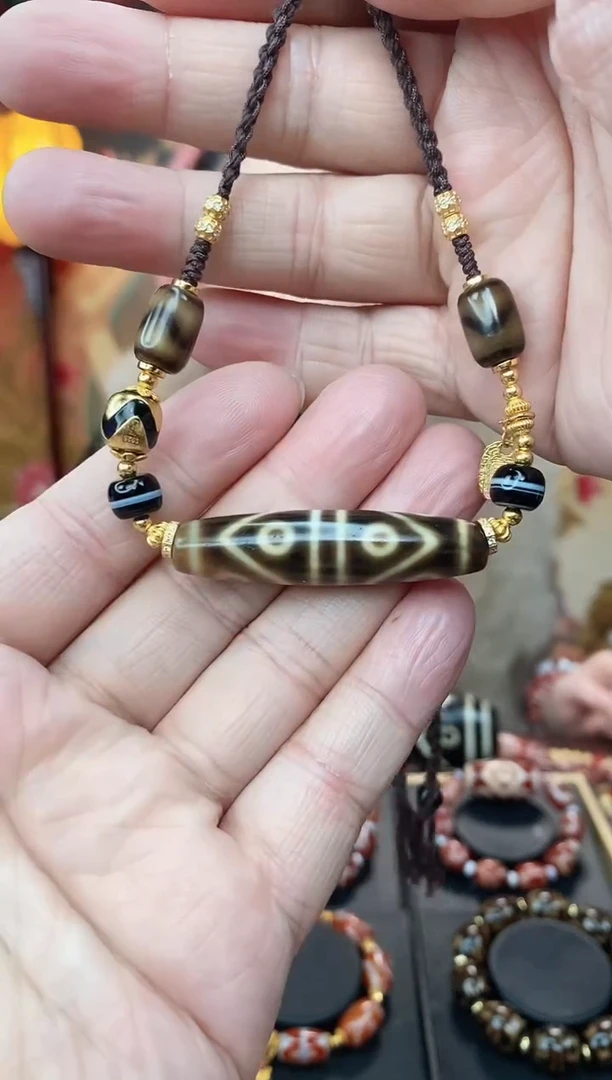 【闪购商品】玛瑙/玉髓吊坠未镶嵌八眼吊坠