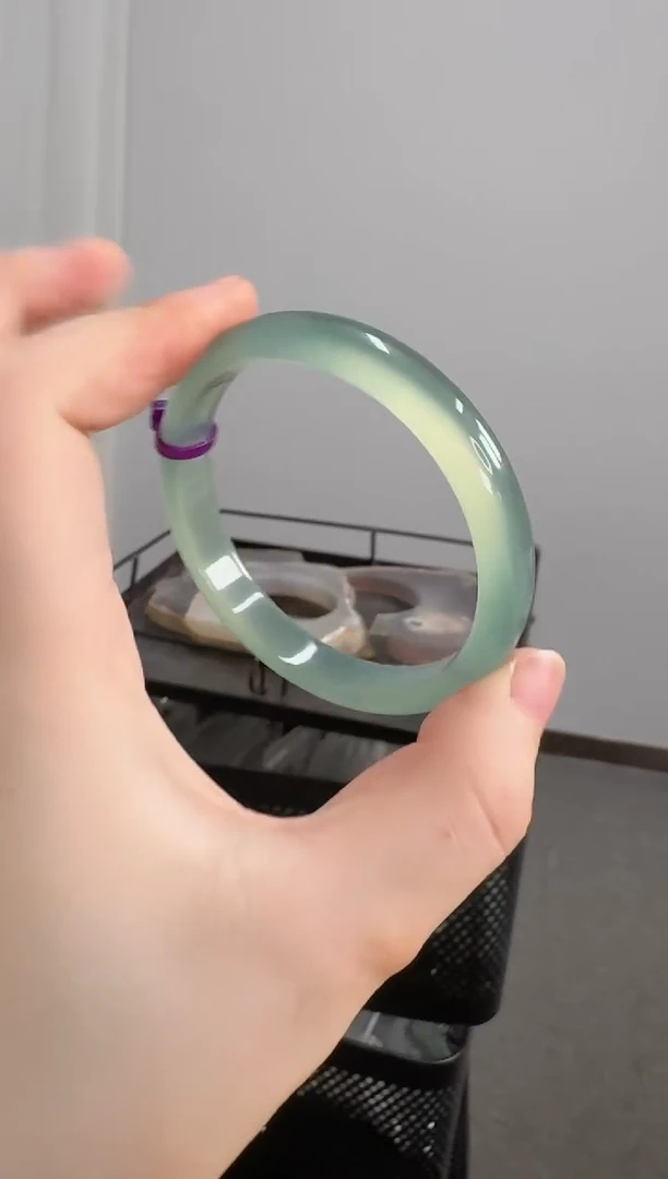 手镯玛瑙/玉髓未镶嵌56圈