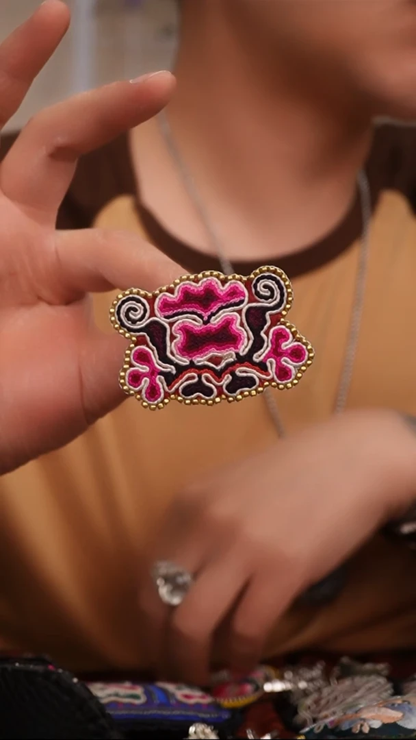 刺绣袁*053   高吉文创  直播老绣