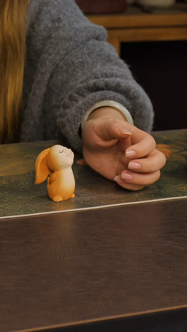 紫砂茶宠傲娇小兔