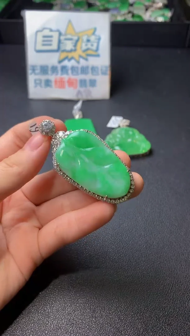 颈饰银S925镶嵌翡翠翡翠