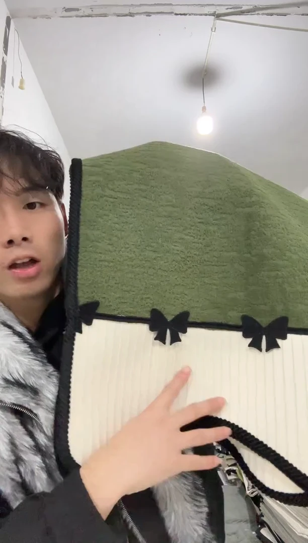 雪尼尔90*320   绿色蝶衣