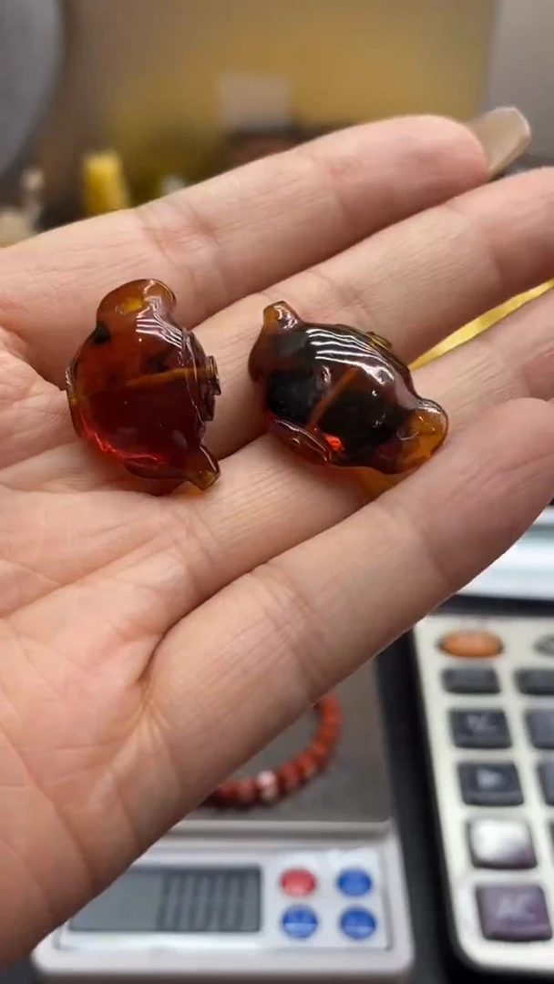 琥珀未镶嵌珠宝奇石2104多样性发其一默认有瑕