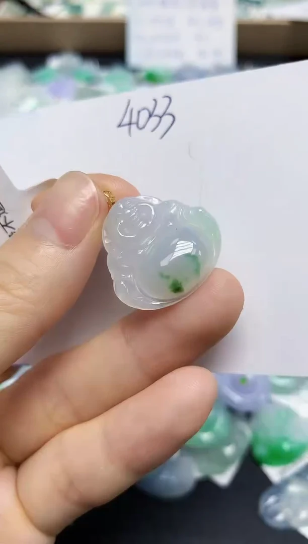 翡翠18K金镶嵌颈饰天然缅甸翡翠A货