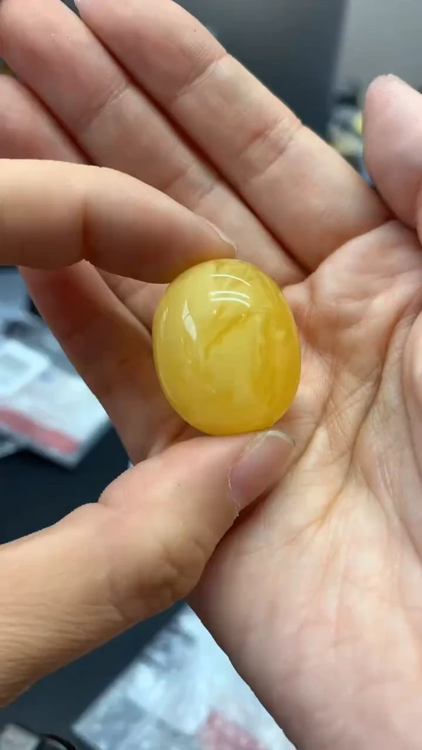 未镶嵌琥珀珠宝奇石2571