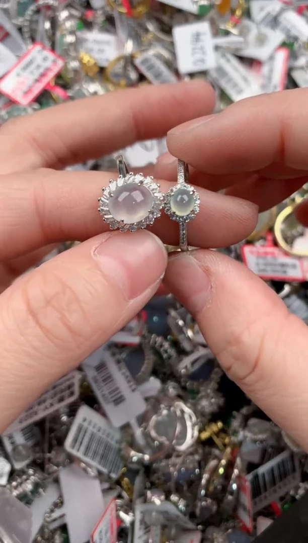 银S925镶嵌戒指翡翠666             5