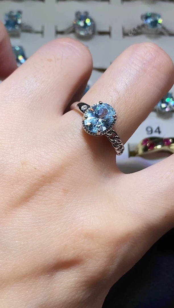 海蓝宝石戒指银S925镶嵌S925