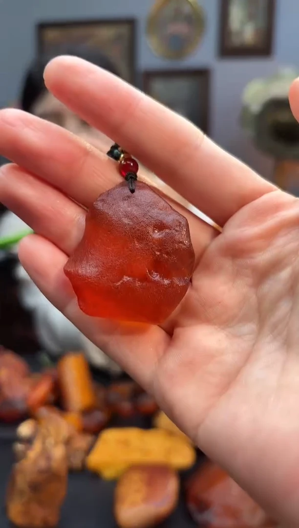 琥珀颈饰未镶嵌吊坠