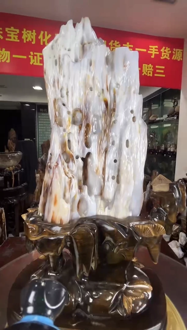 缅甸天然树化玉摆件