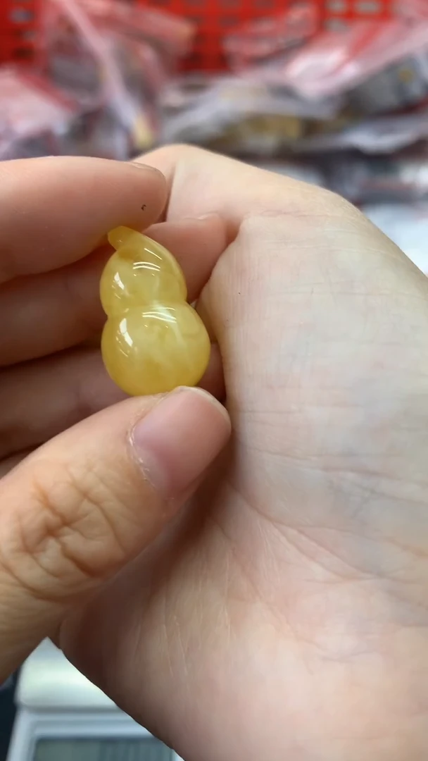 未镶嵌琥珀珠宝奇石913