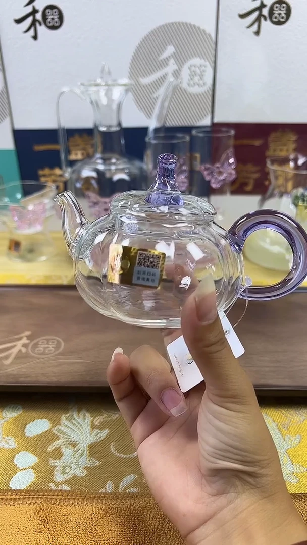 福蔓壶浅紫。。。。。