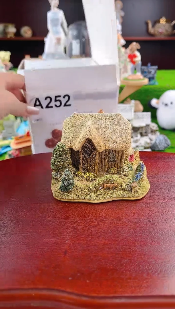 【闪购商品】紫砂茶宠中古小房子