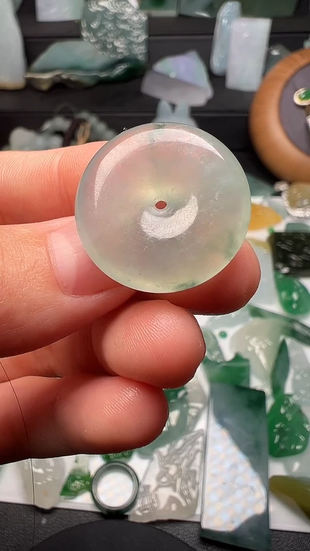 未镶嵌定制翡翠?**?天然缅甸A货翡翠未抛光