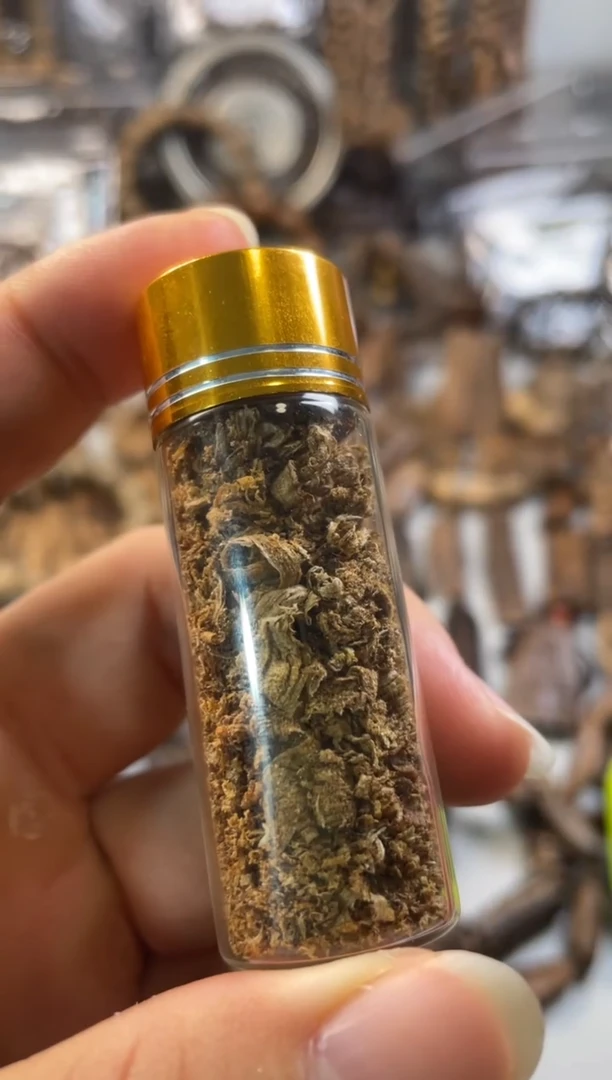 沉香碎屑沉香  越南芽庄  越南芽庄