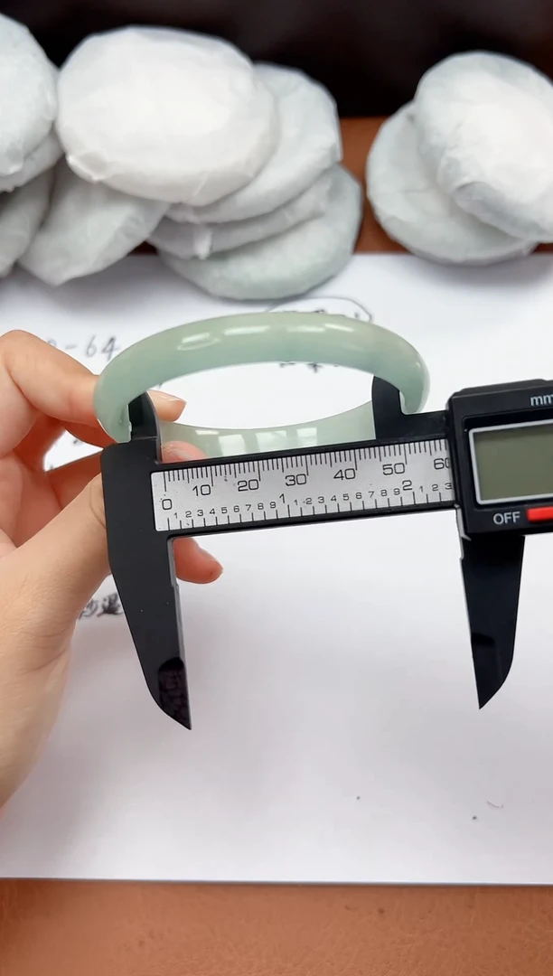 精品手镯，一物一拍U059