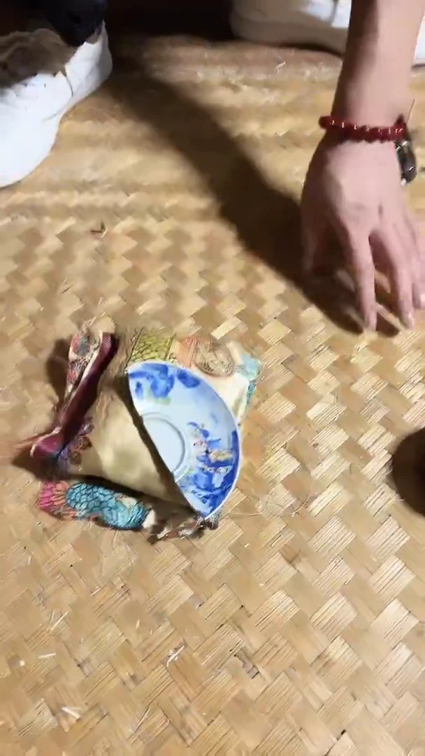 瓷片呃呃呃呃呃呃呃呃28