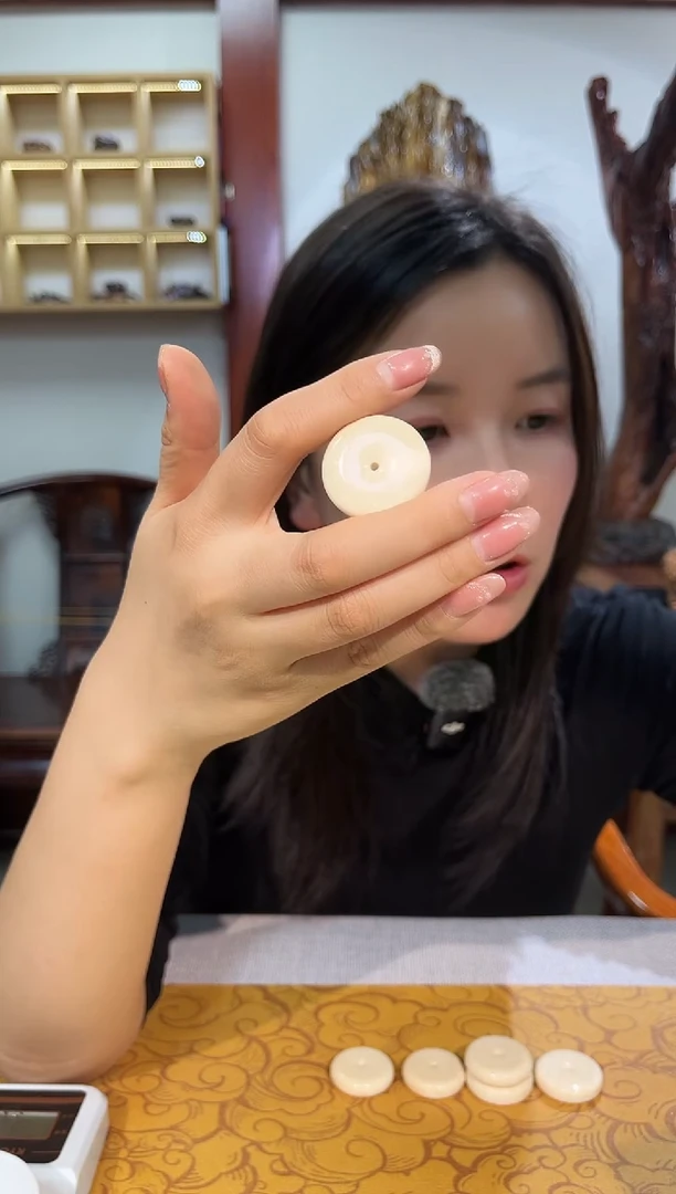 其他猛犸象牙秋**风075【高品级】猛犸扣子8g