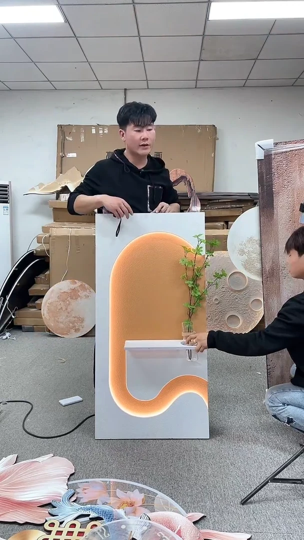 竖款带灯 高货清仓 微瑕 介意勿拍  60*120  带水杯绿植