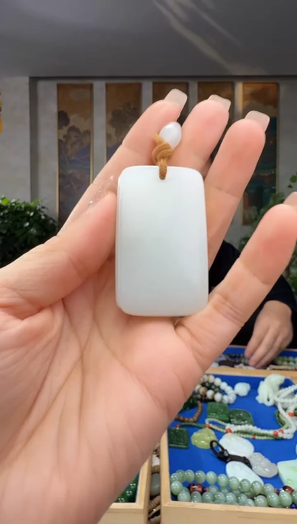 颈饰未镶嵌和田玉拍一发一