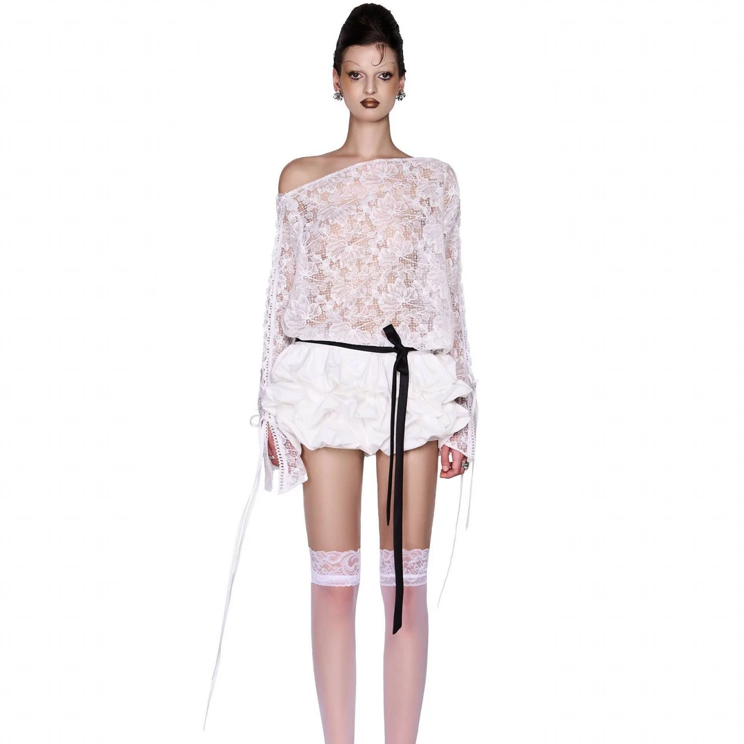 LSOUL白色镂空蕾丝衫斜襟微透长袖宽松时尚