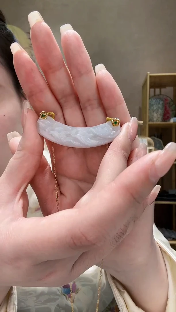 【闪购商品】翡翠颈饰未镶嵌吊坠