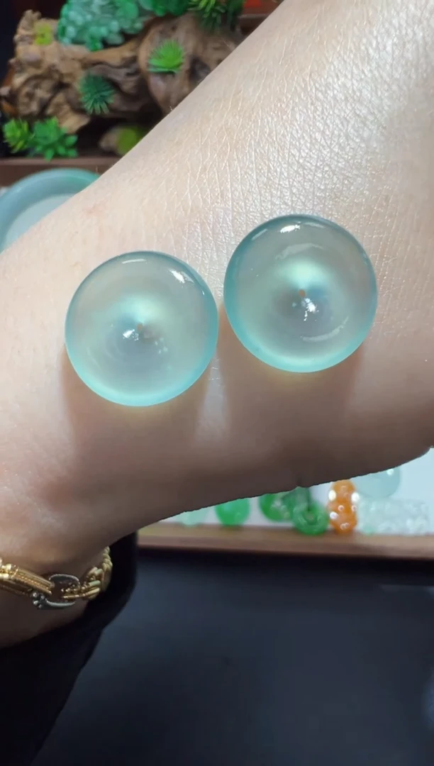 未镶嵌定制翡翠14.3*3.8平安扣