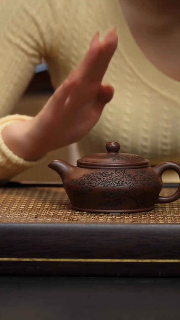 茶壶紫砂冰窖底槽清 曼殊