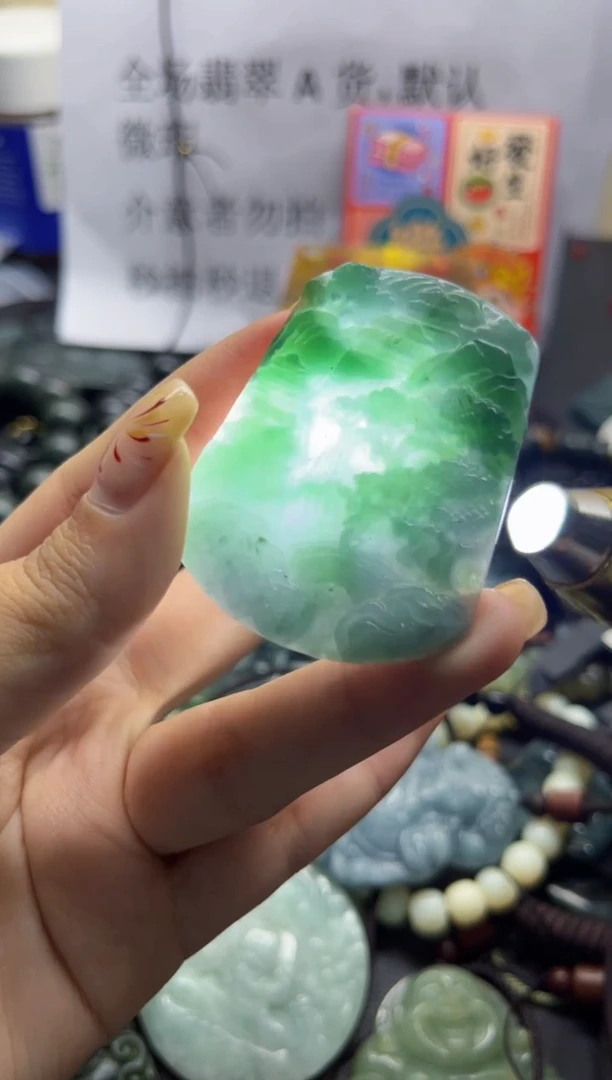 【闪购商品】翡翠颈饰未镶嵌翡翠