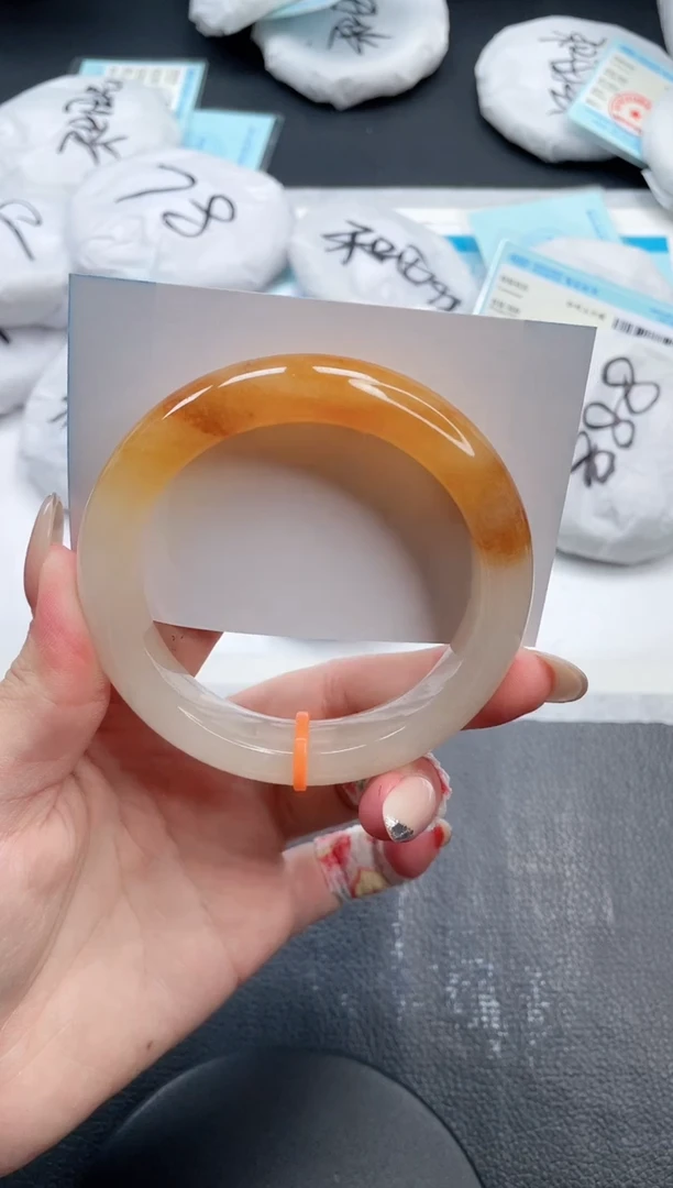 石英质玉手镯未镶嵌13V189-60