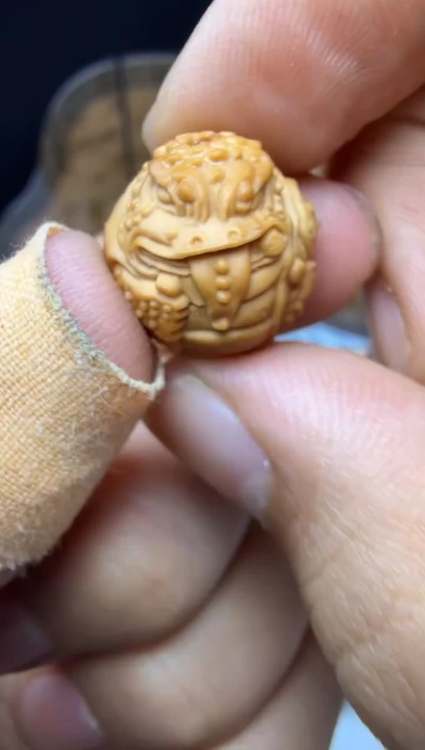 吊坠猴头核桃蛤蟆 老大