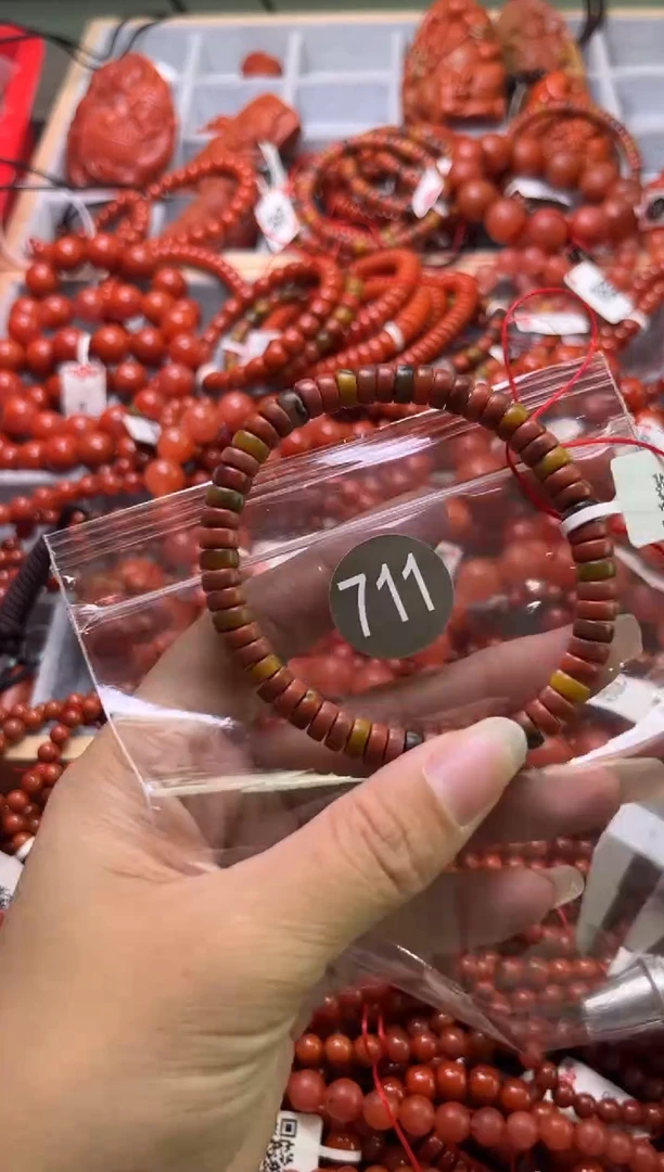 南红玛瑙未镶嵌珠宝奇石711-6+