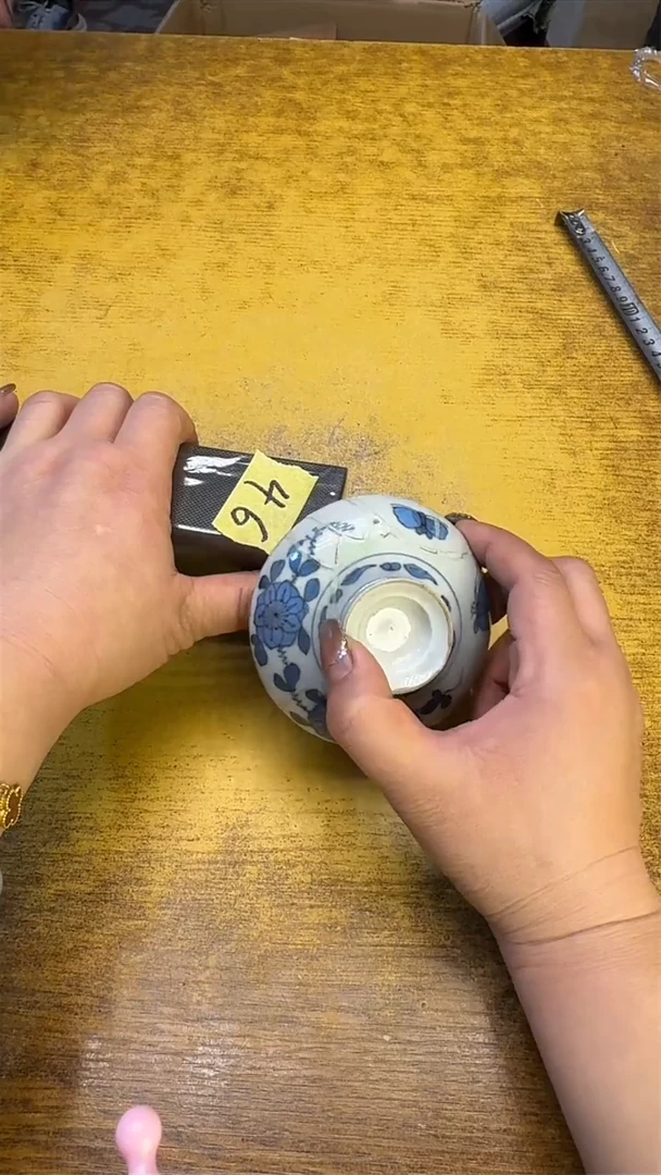 瓷器瓷器瑕疵脏旧46