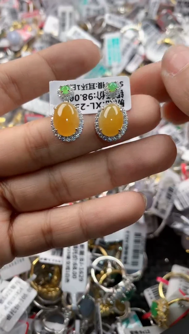 银S925镶嵌戒指翡翠333    10