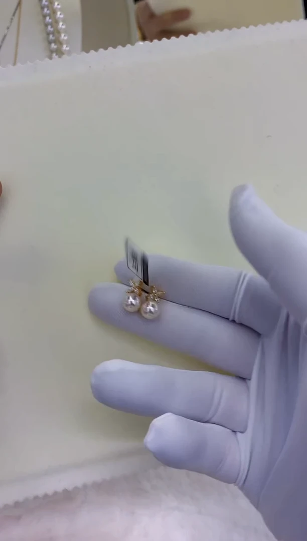 银S925镶嵌饰品海水珍珠设计款耳饰