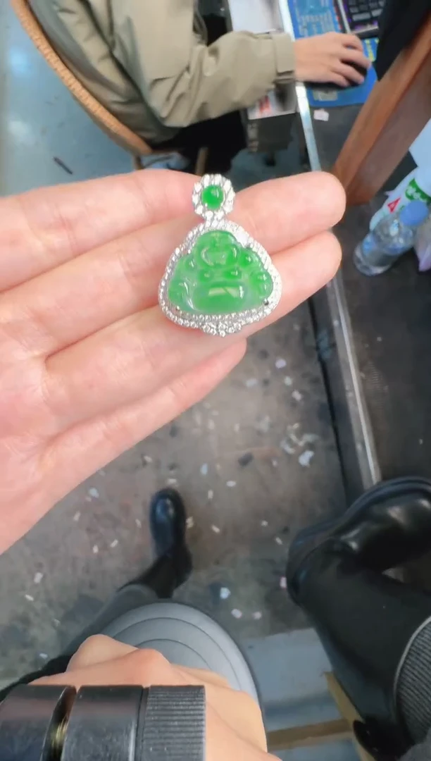 未镶嵌定制翡翠A货有轻微色差属于正常现象，佛公多样性发货1