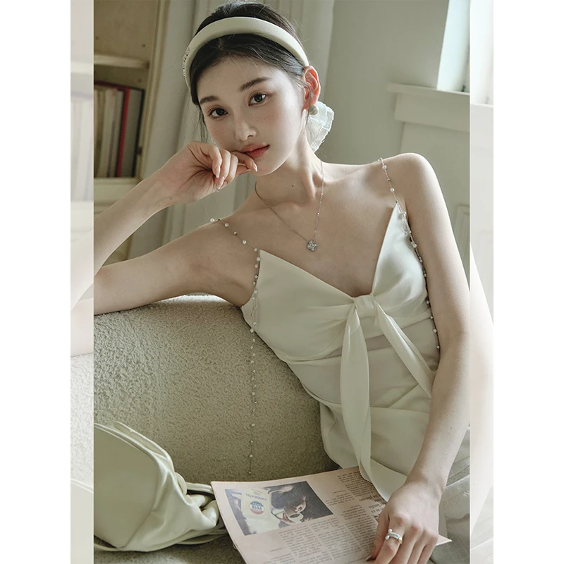 且可ChillCozy 鲁伯特 醋酸混纺流星珠链立体蝴蝶结吊带