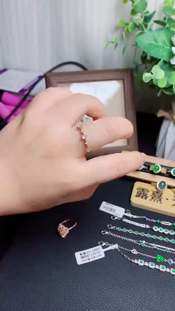 翡翠戒指银S925镶嵌 天然翡翠A货s925银镶