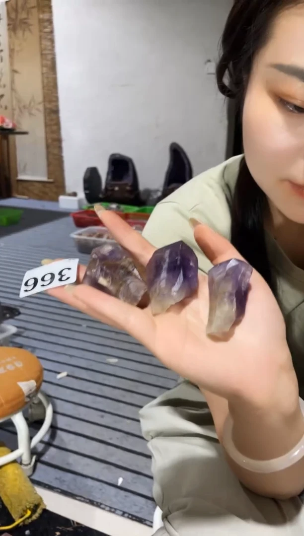 未镶嵌水晶大型摆件（非配饰）水晶 366多样性发一个