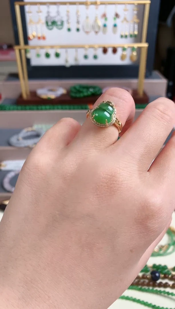 银S925镶嵌戒指和田玉1