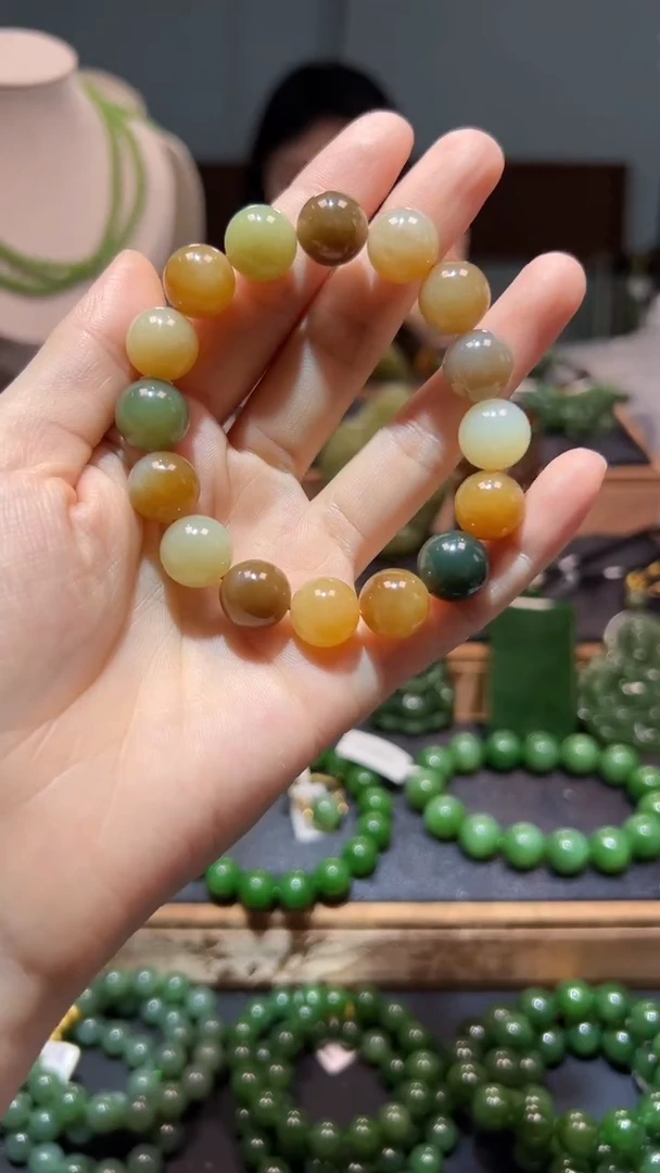 手串未镶嵌和田玉1