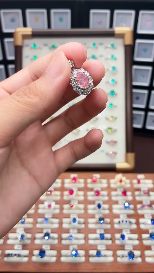 吊坠(赠链)彩色蓝宝石银S925镶嵌000